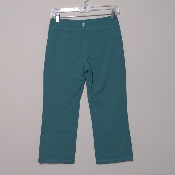 Roots Canada Yoga Capri Leggings in Green – Size M – EUC - Picture 3 of 9